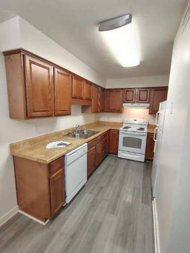 Main picture of Maple Ridge Apartments