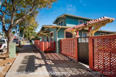 Main picture of 2417 Market St