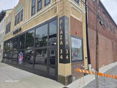Main picture of Plaza 34