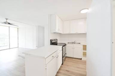 Main picture of 95-2055 Waikalani Pl