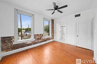 Main picture of 4713 N Florida Ave