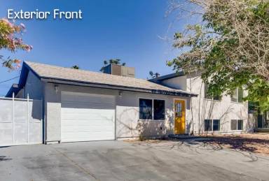 Main picture of 328 S Jones Blvd