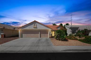 Main picture of 3641 Yorba Linda Dr