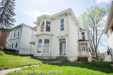 Main picture of 212 Tinkler St