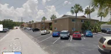 Main picture of 1888 S Palmetto Ave