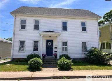 Main picture of 39 Trumbull Ave