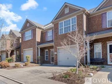 Main picture of 1126 Thorncrest Rd