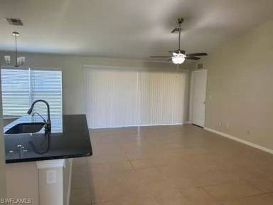 Main picture of 1803 NW 22nd Ave
