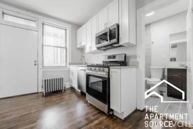 Main picture of 3825 N Drake Ave