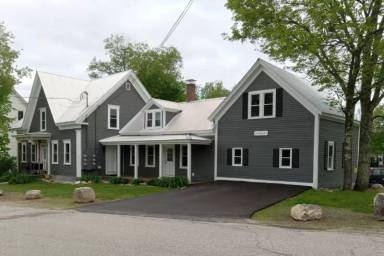Main picture of 14 Main St