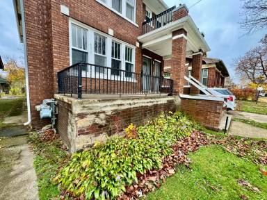 Main picture of 4011 Beniteau St