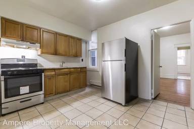 Main picture of 1242 S 51st St