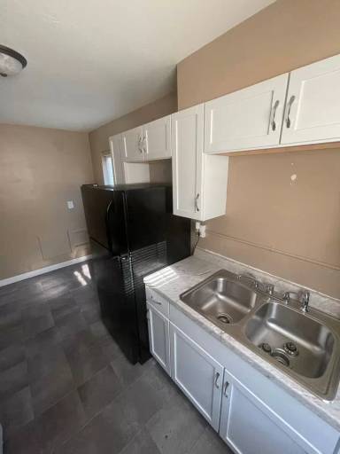 Main picture of 273 Grant St