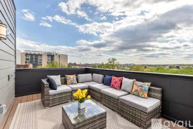 Main picture of 4014 Georgia Ave NW