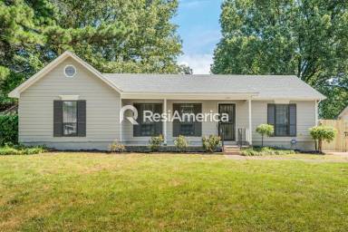 Main picture of 6571 Birch Hollow Dr