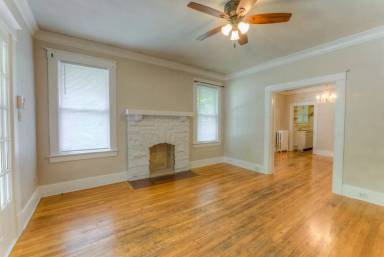 Main picture of 749 N Auburndale St