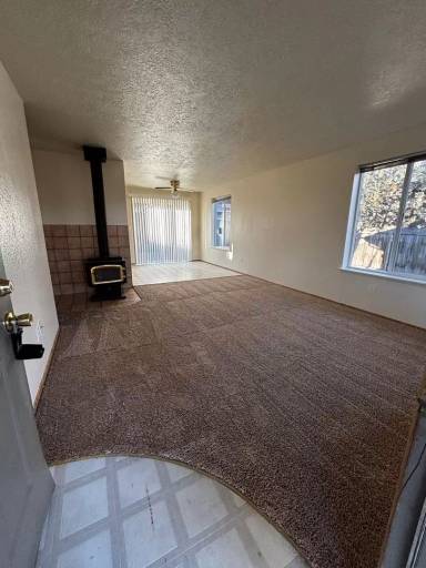 Main picture of 1151 NE Viking Ct