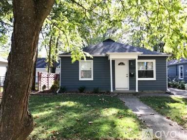 Main picture of 2220 Brockton Ave
