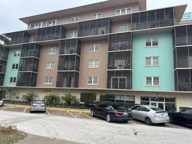 Main picture of 750 Burlington Ave N