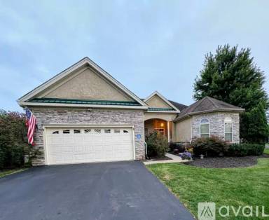 Main picture of 950 Nathaniel Trl