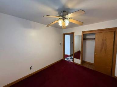Main picture of 7006 W Becher St