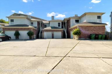 Main picture of 303 Rawhide Loop