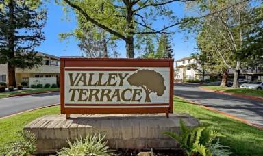 Main picture of 5085 Valley Crest Dr