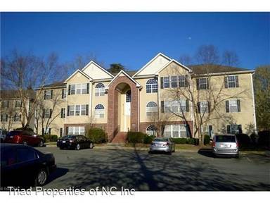 Main picture of 511 Ivy Glen Dr