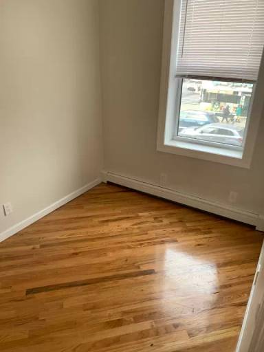 Main picture of 1704 Avenue M