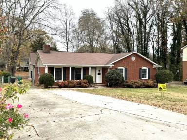 Main picture of 3022 Wellingford Dr