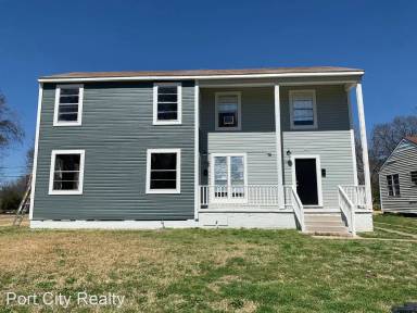 Main picture of 1201 - 1203 Estelle St