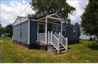 Main picture of 215 Elm St