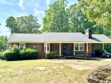 Main picture of 2812 Coleman Loop Rd