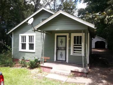 Main picture of 428 Woody Dr