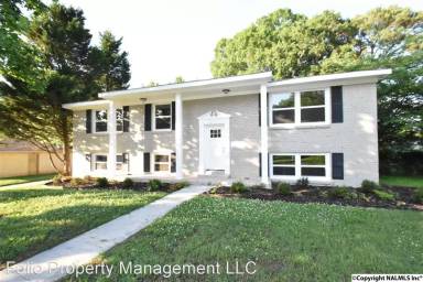 Main picture of 6605 Foxhall Ln NW