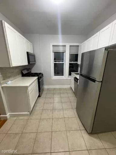 Main picture of 38 Broadway
