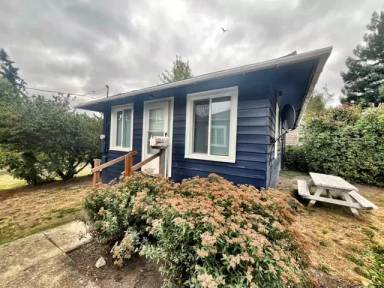 Main picture of 924-928 Pacific Ave