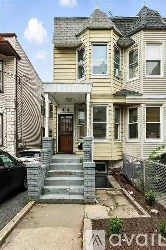 Main picture of 434 Fairmount Ave
