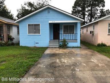 Main picture of 719 W 46th St