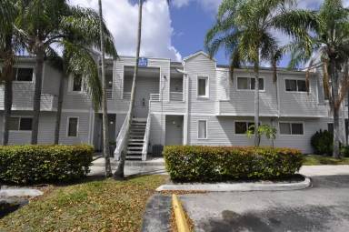 Main picture of 3473 NW 44th St