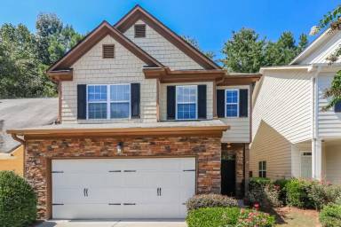 Main picture of 204 Ranier Ct