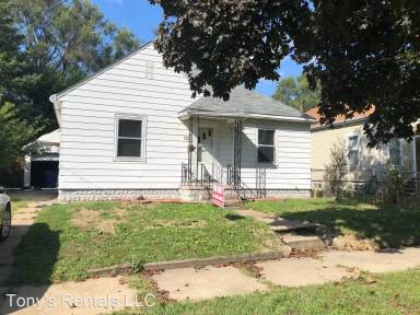 Main picture of 121 Butler Ave