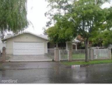 Main picture of 3535 Pitcairn Way