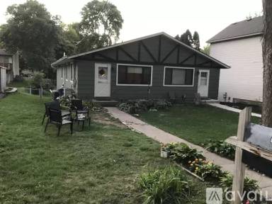 Main picture of 2131 Cedar Ln