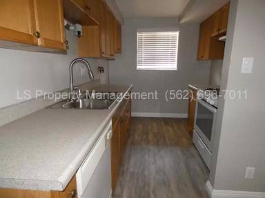 Main picture of 1914 E Rose Ave