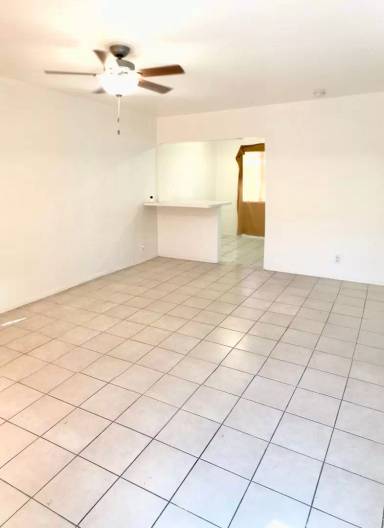 Main picture of 1235 W 90th St