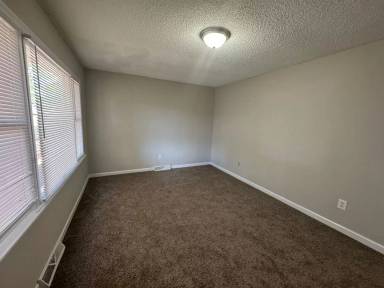 Main picture of 1502 Northwoods Dr