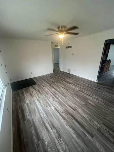 Main picture of 8628 Chapp Ave
