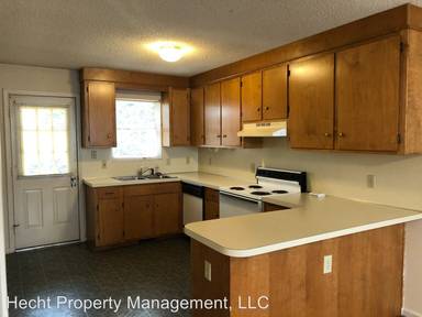 Main picture of 2075 N Whisnant Ave