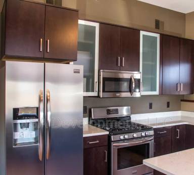 Main picture of 611-615 Sycamore - 301